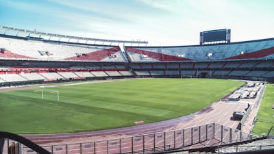 نتائج دوري أبطال أوروبا الآنأحدث التحديثات والمفاجآت